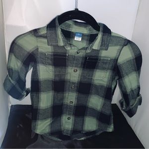 Old Navy button down flannel shirt